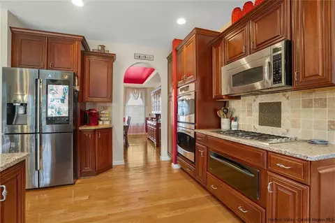 5 Lira, Wallkill, NY 12589 photo 9