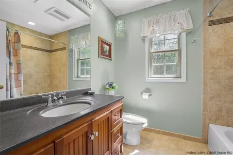 5 Lira, Wallkill, NY 12589 photo 27