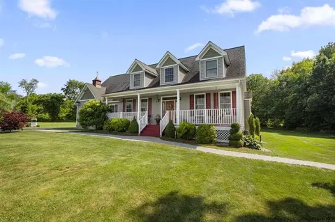 5 Lira, Wallkill, NY 12589 photo 1