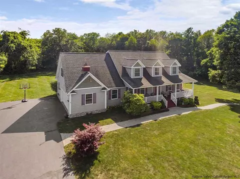 5 Lira, Wallkill, NY 12589 photo 3