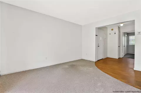 8 Ivy Ct #H, Fishkill, NY 12524 photo 14