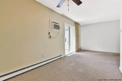 8 Ivy Ct #H, Fishkill, NY 12524 photo 13