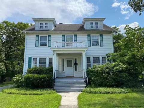 98 E Cedar St, Poughkeepsie, NY 12601 photo 1