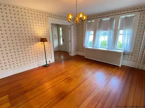 98 E Cedar St, Poughkeepsie, NY 12601 photo 10