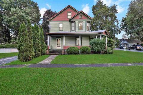 28 Orchard St, Wallkill, NY 12589 photo 1