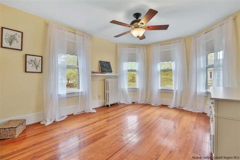28 Orchard St, Wallkill, NY 12589 photo 15