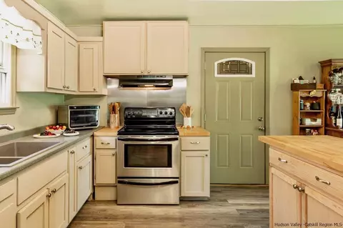 2156 Sawkill Ruby Rd, Kingston, NY 12401 photo 5
