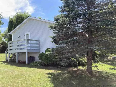 22 Ce Penney Dr, Wallkill, NY 12589 photo 3