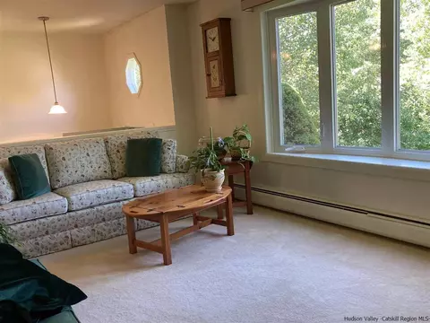 22 Ce Penney Dr, Wallkill, NY 12589 photo 10