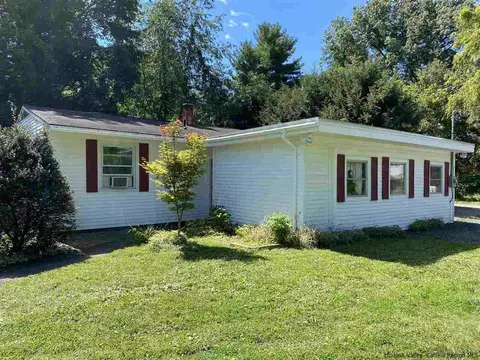 48 Pleasant Ave, Wallkill, NY 12589 photo 1