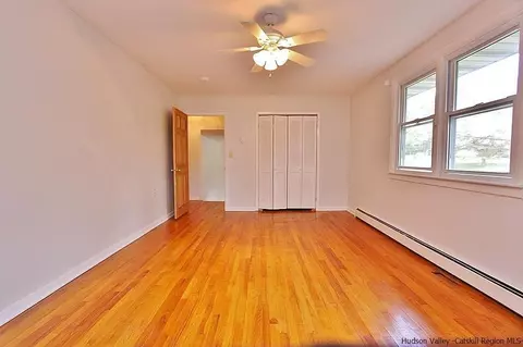 105 Read Rd, Red Hook, NY 12571 photo 13