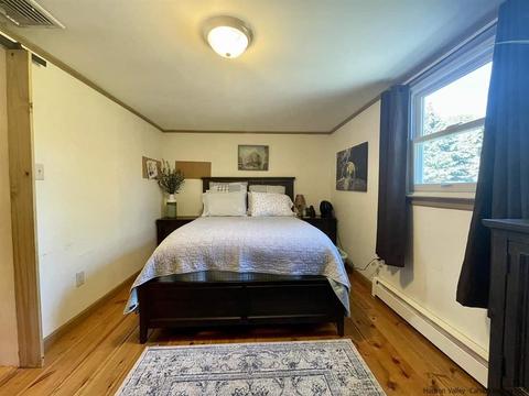 12 Elizabeth Dr, Wallkill, NY 12589 photo 24