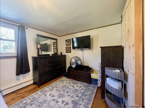 12 Elizabeth Dr, Wallkill, NY 12589 photo 25