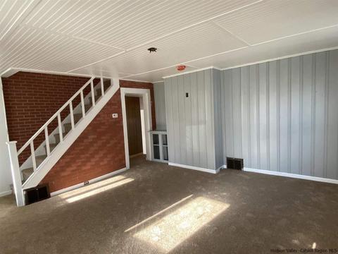16 Bartlett St, Poughkeepsie, NY 12603 photo 3