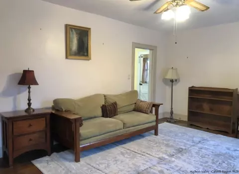 23 Hulse St, Wallkill, NY 12589 photo 7