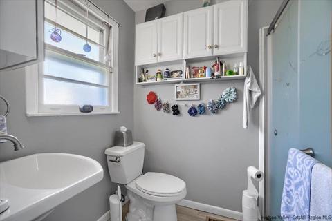 7 Van Duzer Dr, Poughkeepsie, NY 12603 photo 14