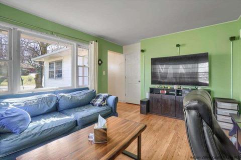 7 Van Duzer Dr, Poughkeepsie, NY 12603 photo 6