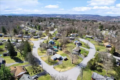 7 Van Duzer Dr, Poughkeepsie, NY 12603 photo 25