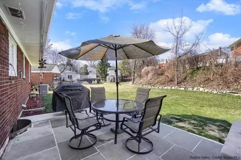7 Van Duzer Dr, Poughkeepsie, NY 12603 photo 18