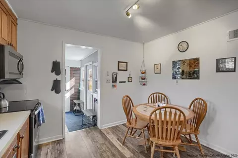 7 Van Duzer Dr, Poughkeepsie, NY 12603 photo 8