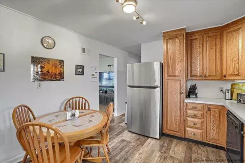 7 Van Duzer Dr, Poughkeepsie, NY 12603 photo 7
