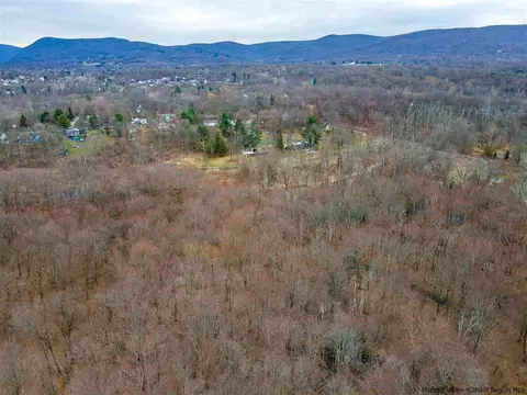 15 Townsend, New Windsor, NY photo 10