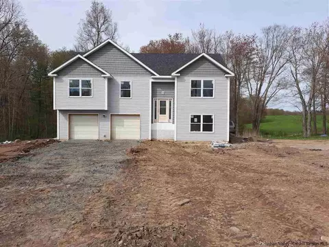 858 Wallkill Ave, Wallkill, NY 12589 photo 1