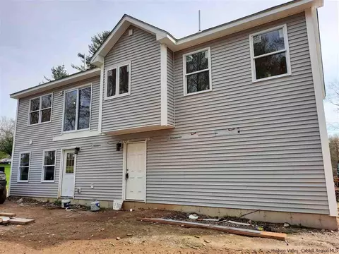 858 Wallkill Ave, Wallkill, NY 12589 photo 5