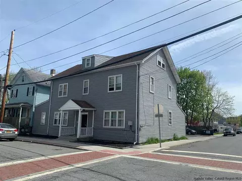 12 Main St, Wallkill, NY 12589 photo 2