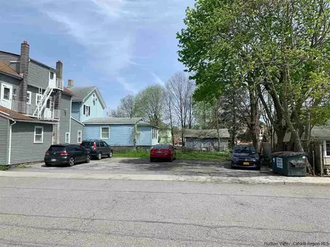 12 Main St, Wallkill, NY 12589 photo 6
