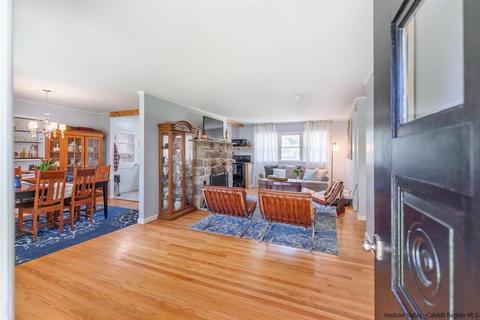 84 Benner Rd, Red Hook, NY 12571 photo 4