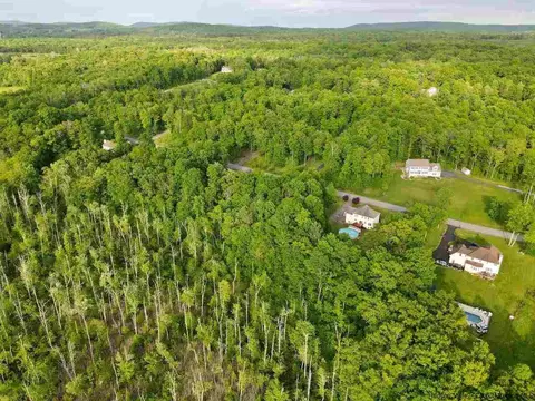 14 Pluto Ln, Modena, NY 12548 photo 35