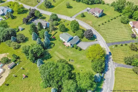 231 Valley Vw, Wallkill, NY 12589 photo 32