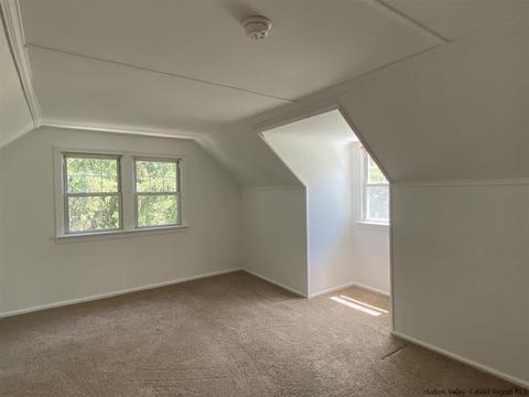 3 Hasbrouck Dr, Poughkeepsie, NY 12603 photo 11