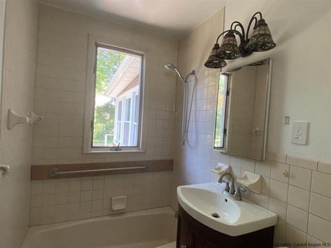 3 Hasbrouck Dr, Poughkeepsie, NY 12603 photo 9