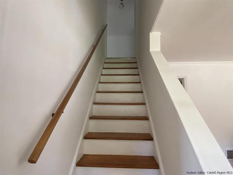 3 Hasbrouck Dr, Poughkeepsie, NY 12603 photo 10