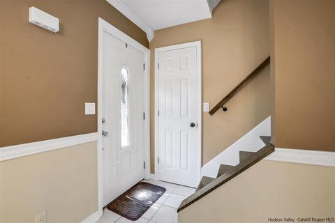 5 Libra Ln, Wallkill, NY 12589 photo 18