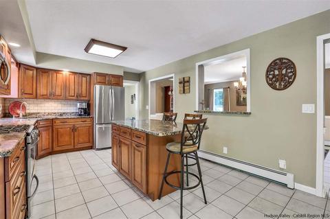 5 Libra Ln, Wallkill, NY 12589 photo 8