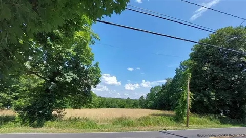 482 Forest Rd, Wallkill, NY photo 3