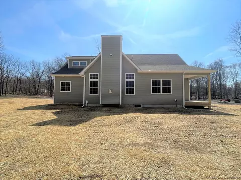 4 Degroodt Dr, Wallkill, NY 12589 photo 4