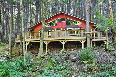 81 Pantherkill Rd, Phoenicia, NY 12464