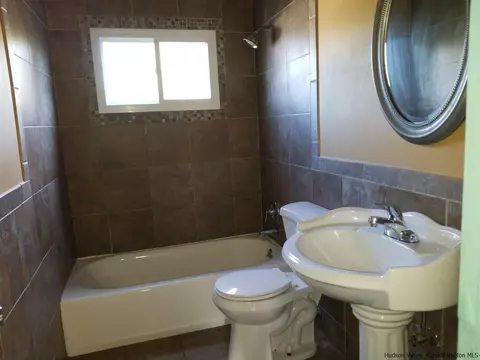 7 Peter Scott Dr, Cornwall, NY 12518 photo 11