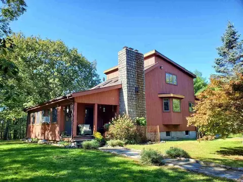 251 Stickles Ter, Kingston, NY 12401