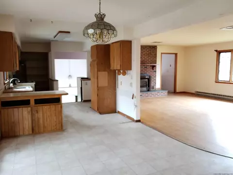 331 Forest Rd, Wallkill, NY 12589 photo 7