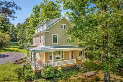 64 Longyear Rd, Shokan, NY 12481
