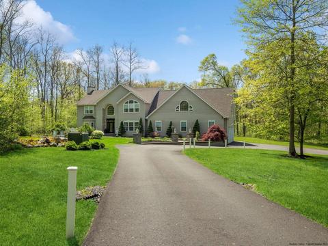 1764 Albany Post Rd, Wallkill, NY 12589 photo 4