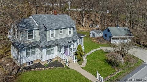 44 Church Hill Rd, New Paltz, NY 12561