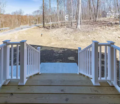 2 Calico Way, Wallkill, NY 12589 photo 9