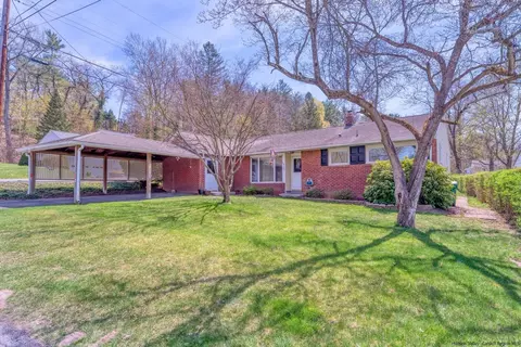 303 Hook St, Hurley, NY 12443