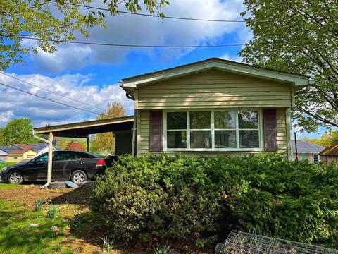 6 Vin Rose Ln, Marlboro, NY 12542